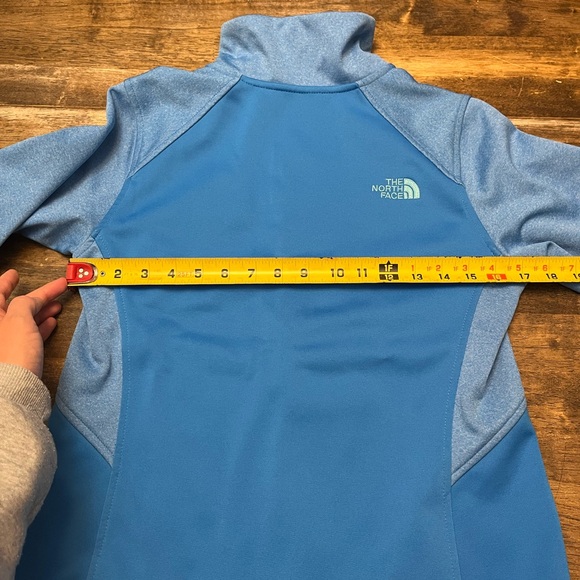 Women’s North Face Soft Shell Jacket. Size Small - Picture 4 of 7